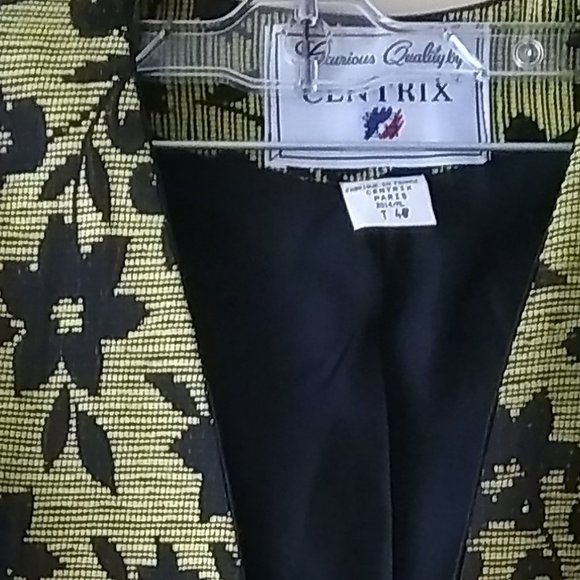 Jacket - Picture 3 of 4